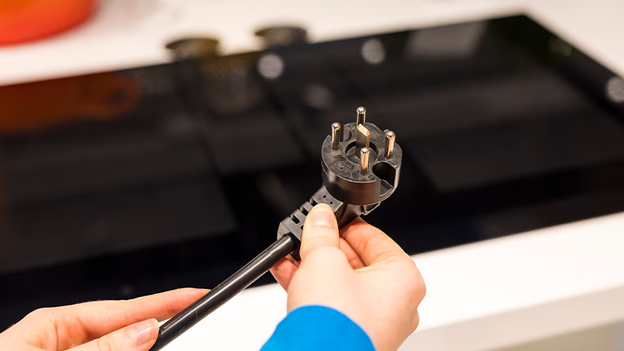 Vereist een inductie kookplaat krachtstroom?